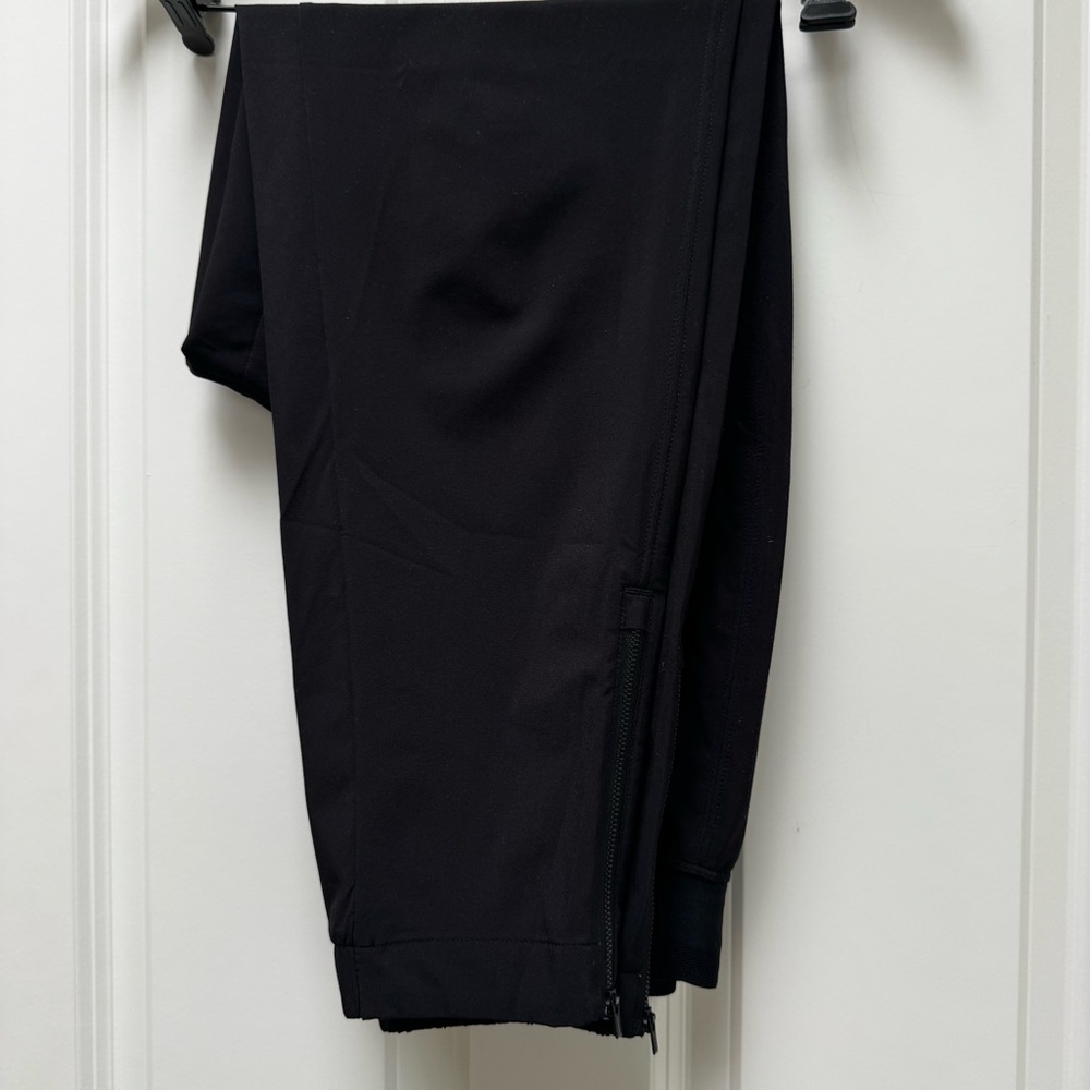 Athleta Brooklyn Heights Jogger Black - Picture 6 of 13